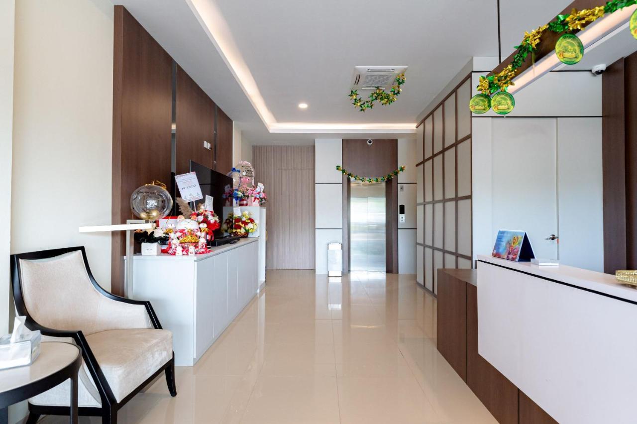 Reddoorz Plus At Komplek Abc Batu Aji Batam Kubuk Екстер'єр фото